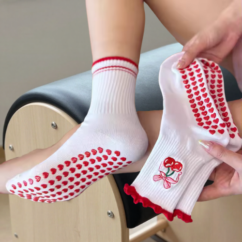 Pilates Socks Cherry